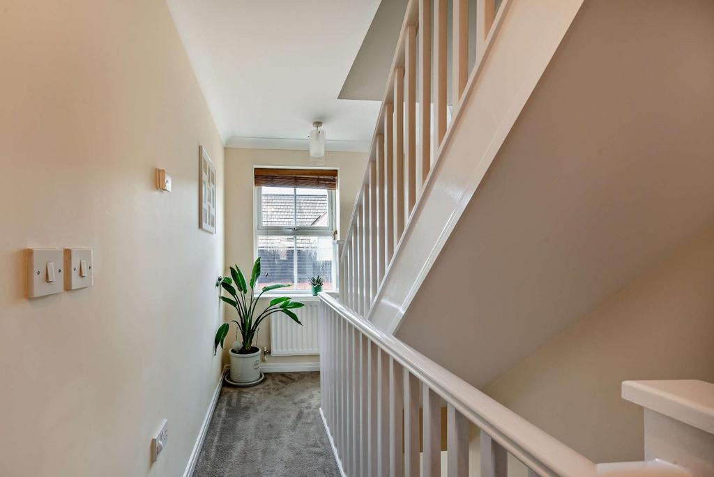 8552642-interior18-800.jpg