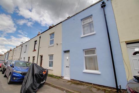 35 Wellesley Street, Gloucester, GL1 4QP