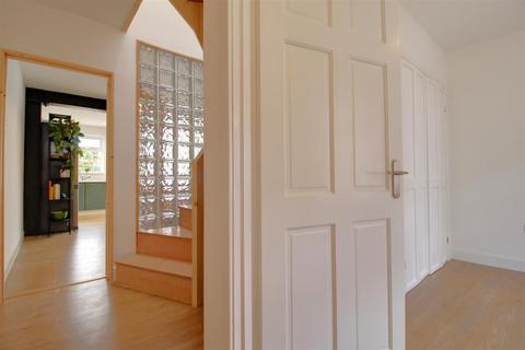 35 Wellesley Street, Gloucester, GL1 4QP
