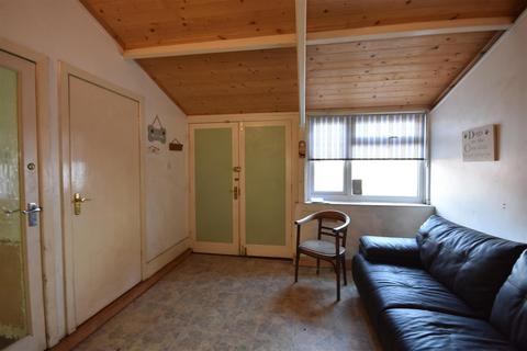 3 bedroom barn conversion for sale - Bowbridge Road, Newark