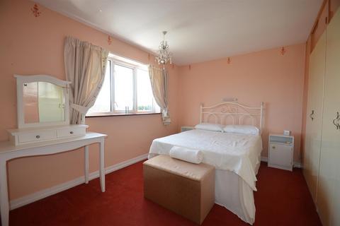 44 Ailsworth Road, Luton, LU3 2UG