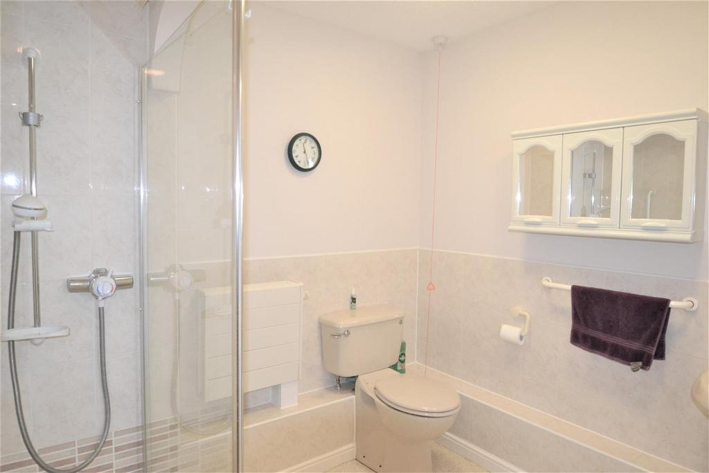 Wet room 2 .JPG