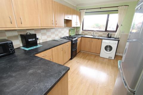 2 Cuthbert Avenue, Durham, DH1 2EE
