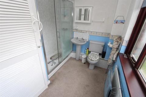 2 Cuthbert Avenue, Durham, DH1 2EE