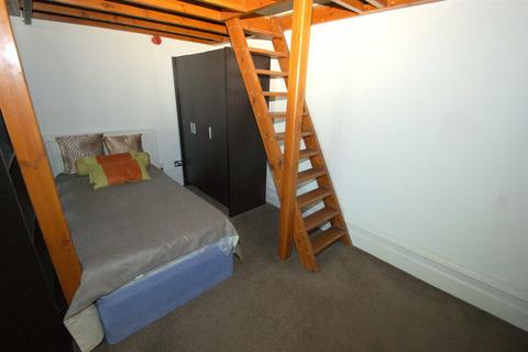 1 bedroom flat to rent, Westhill Terrace, Chapel Allerton, Leeds
