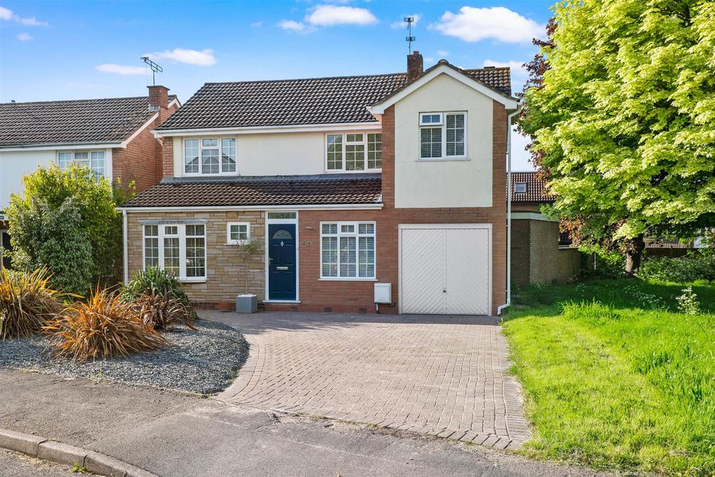 Riversleigh Road, Leamington Spa 4 bed detached house for sale £550,000