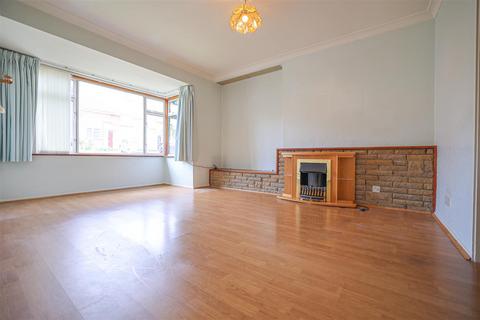 98 Spring Lane, Hemel Hempstead, HP1 3QJ