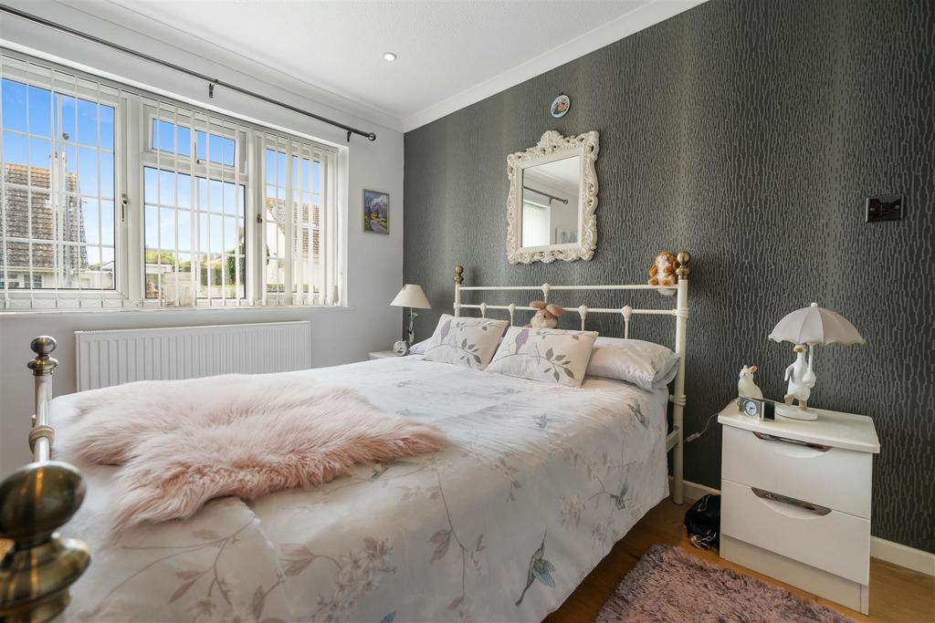 Bedroom.jpg