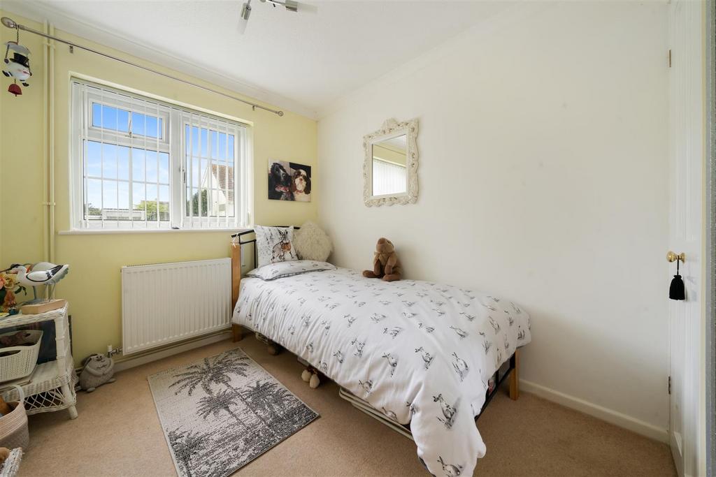 Bedroom 2.jpg