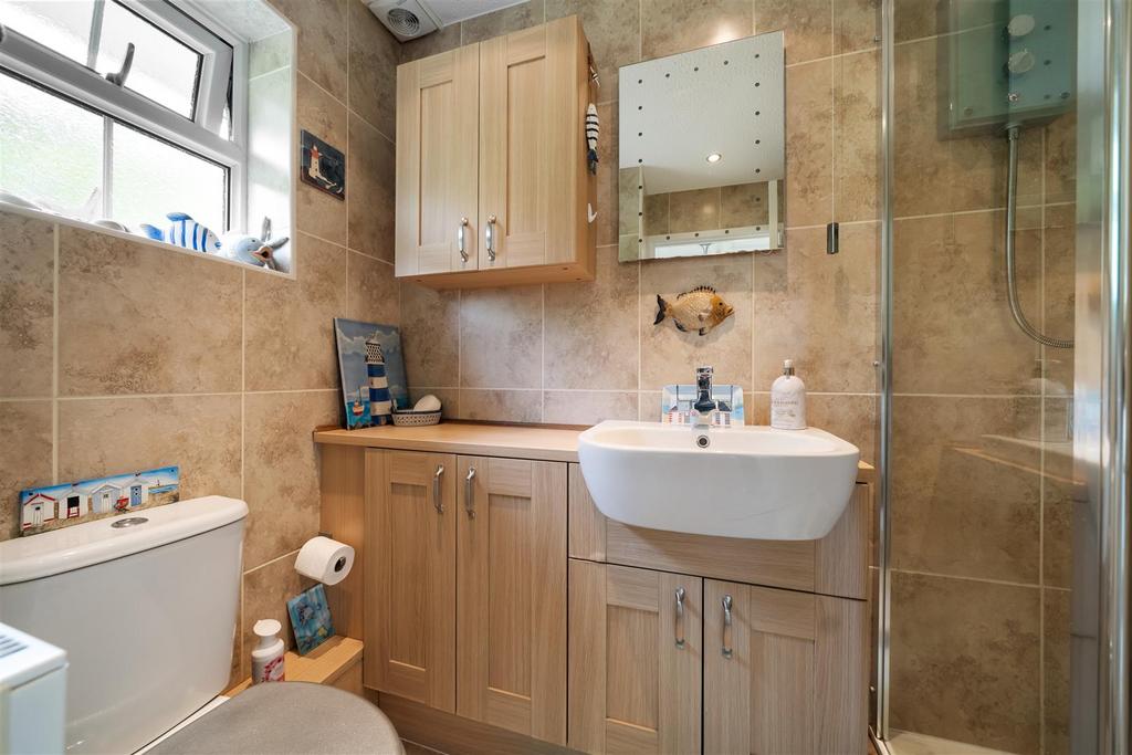 Shower room.jpg