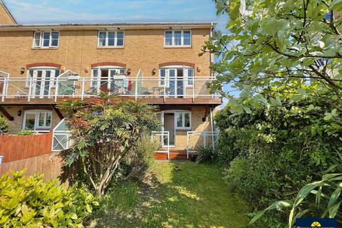 3 bedroom townhouse for sale, Phoenix Drive, Eastbourne