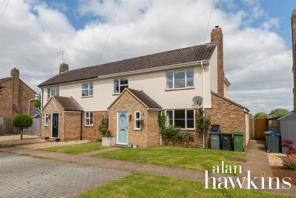 Lancaster Square, Lyneham, SN15 4 4 bed semidetached house for sale