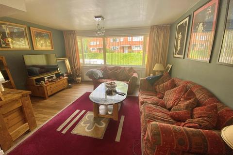 70 Beech Farm Drive, Tytherington, Macclesfield, SK10 2ER