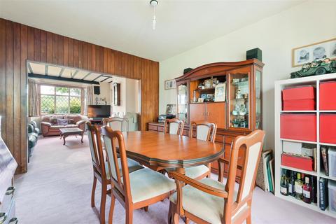 18 Buff Avenue, Banstead, SM7 2DW