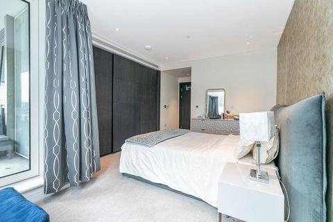 2 bedroom flat for sale, Queenstown Road, Battersea, SW11