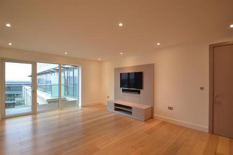 2 bedroom flat for sale, Faulkner House, Fulham Reach, W6