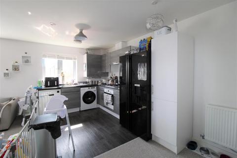 3 Baird Way, Minster On Sea, Sheerness, ME12 3UG