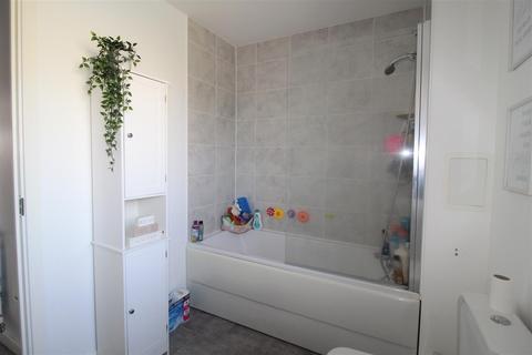3 Baird Way, Minster On Sea, Sheerness, ME12 3UG