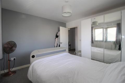 3 Baird Way, Minster On Sea, Sheerness, ME12 3UG