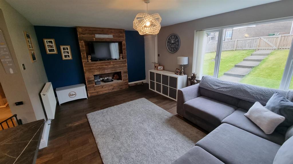 Stanley Way, Billy Row, Crook 3 bed semidetached house for sale £110,000