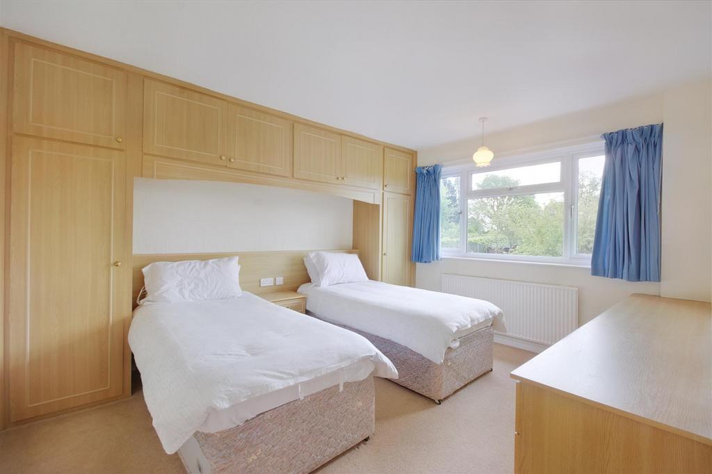 Bedroom 2.jpeg