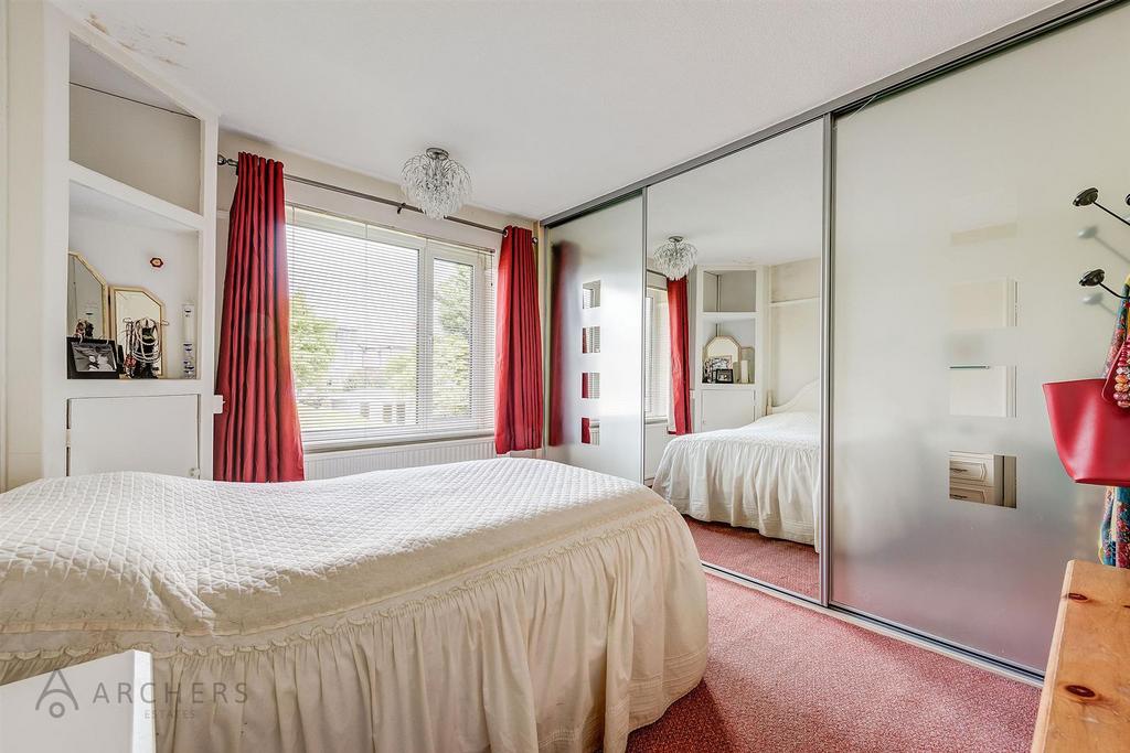 17 Lydgate Hall Crescent(Interior)(19of24).jpg
