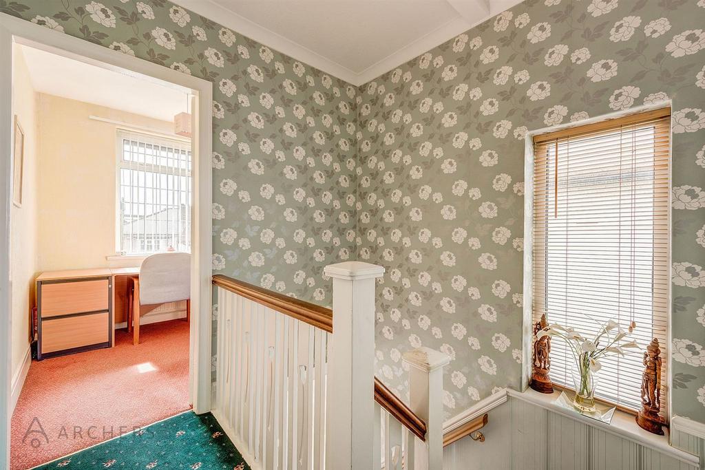 17 Lydgate Hall Crescent(Interior)(16of24).jpg