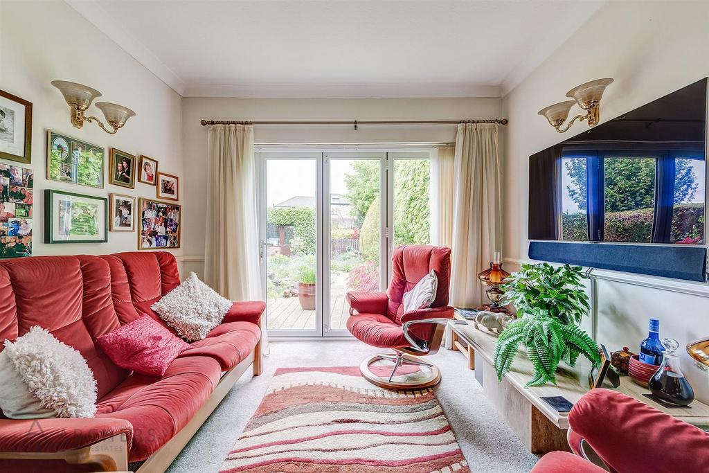 17 Lydgate Hall Crescent(Interior)(6of24).jpg