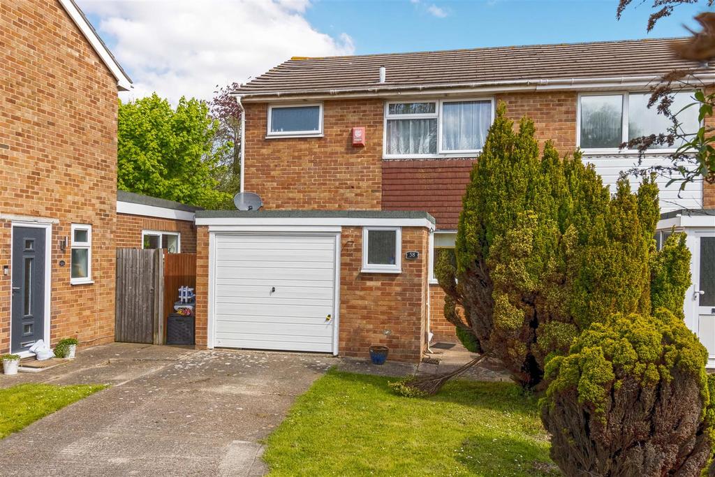 Coleridge Crescent, GoringBySea, Worthing 3 bed semidetached house