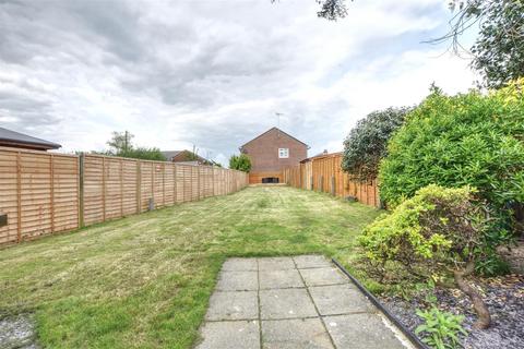 4 bedroom detached bungalow for sale - St. Johns Road, Bexhill-On-Sea