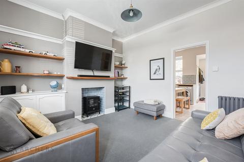 44 Benty Lane, Sheffield, S10 5NF