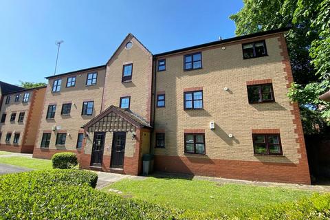 1 bedroom flat for sale - Lovely apartment with south facing terrace