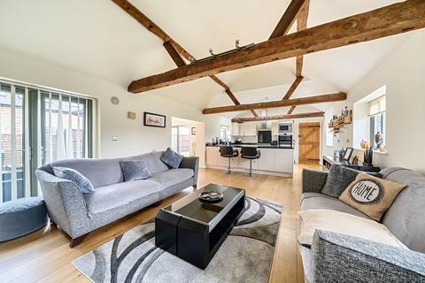 2 bedroom barn conversion for sale - Home Farm, Tingrith, MK17