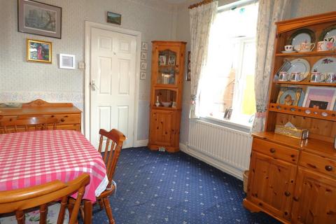 64 Rectory Road, Sutton Coldfield, B75 7AS