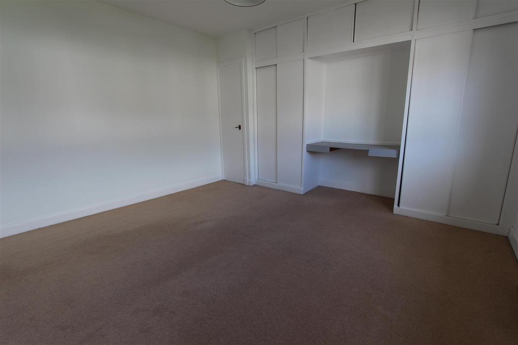 18. Bedroom 1.JPG