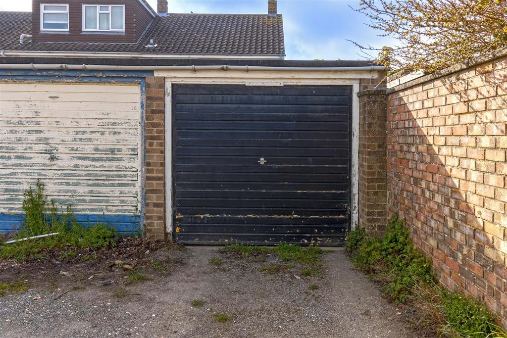 Rectory Walk, Sompting, Lancing Garage £20,000