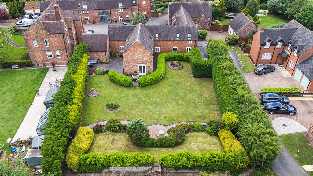 Main Street, Clifton Campville 4 bed detached house for sale £750,000