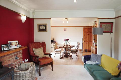 2 bedroom detached bungalow for sale, Crete Road, Dibden Purlieu, Southampton