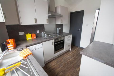 44 Beechwood View, Leeds, LS4 2LP