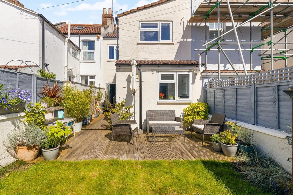 47 Gilbert Road(05-10-2023)-3.jpg