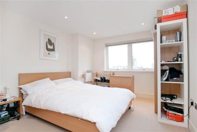 58 - Bed.JPG