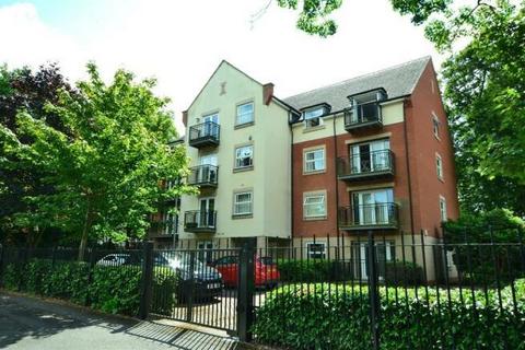 2 bedroom flat for sale - Knighton Park Road, Leicester