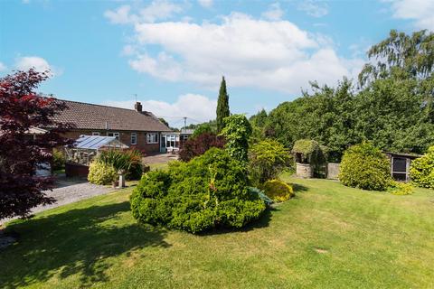 3 bedroom detached bungalow for sale, Felixkirk, Thirsk