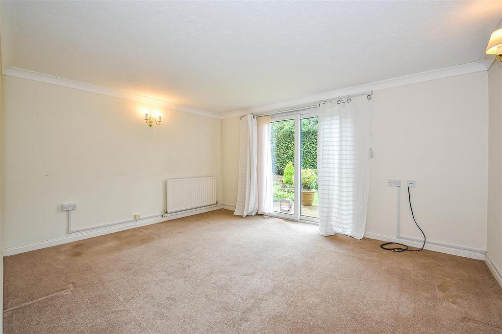 Carters Meadow, Charlton, Andover 2 bed terraced house for sale £235,000