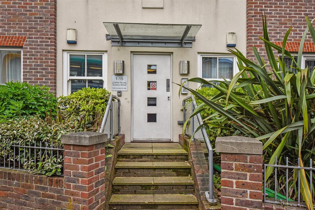 Sussex Street, Winchester City Centre, Hampshire 1 bed flat for sale