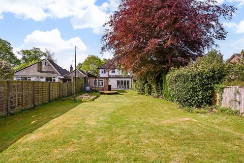 168 Botley Road, Romsey, SO51 5SW