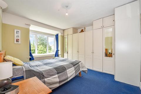 168 Botley Road, Romsey, SO51 5SW