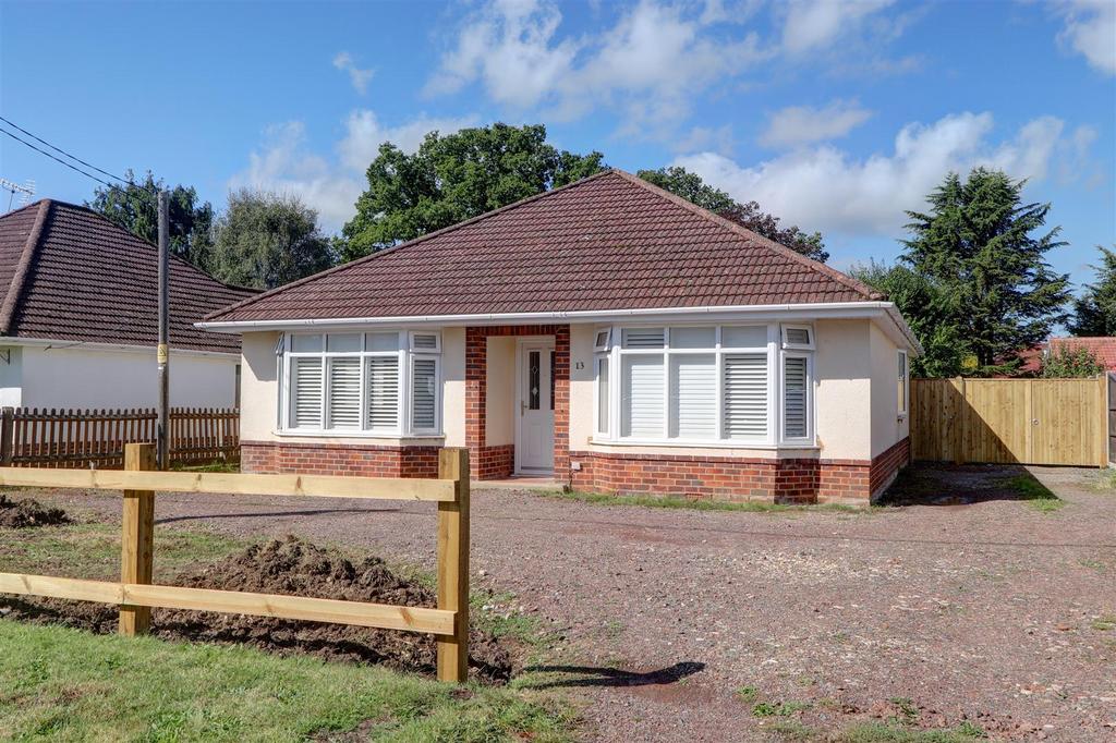 Dene Road, Ashurst, Hampshire 2 bed detached bungalow for sale £565,000