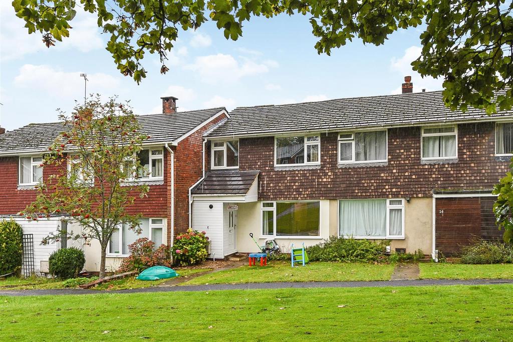 Clatford Manor, Upper Clatford 4 bed terraced house for sale £300,000