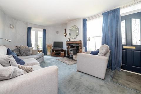 4 bedroom semi-detached house for sale, Monkton Street, Ryde